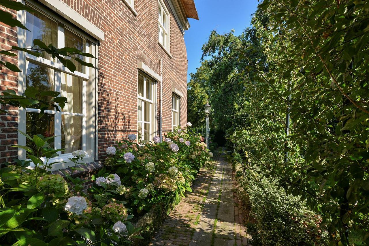 De Oude Pastorie Macharen Bed & Breakfast エクステリア 写真